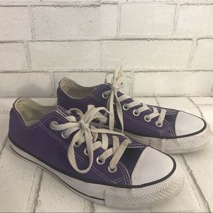 Converse Low Top Purple Chuck Taylor’s Sneakers